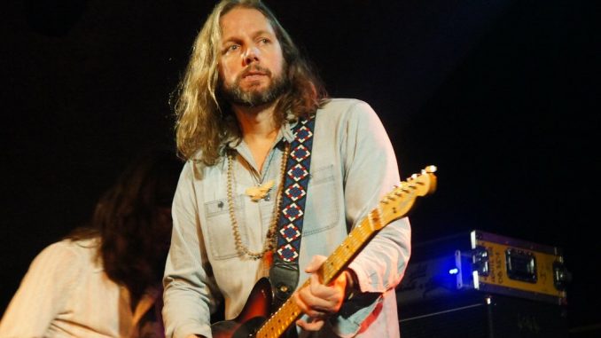 BlackCrowesSidebar_060421.RichRobinson.TimEllis.jpg