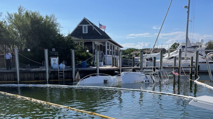 Boat_explosion_greenport.jpg