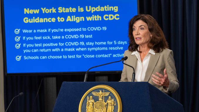 hochul-cdc-covid-0822.jpg