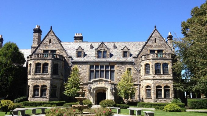 MillNeckManor_A.jpg