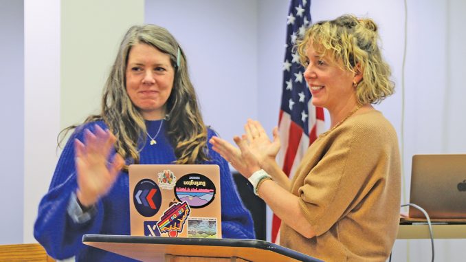 1669968217_TR1201_PeconicSchool1_MA_C.jpg