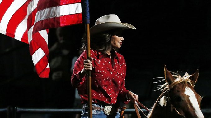Kristi-Noem-Horse.jpg