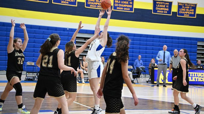 MattituckBasketball12012022.jpg
