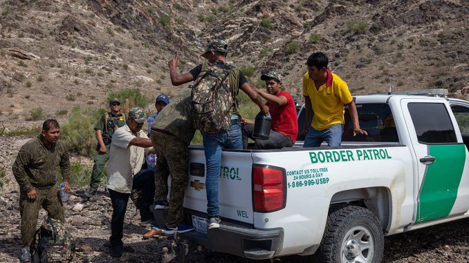 Border-3.jpg
