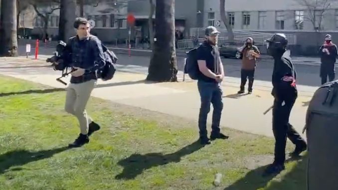 230311_antifa1.jpg