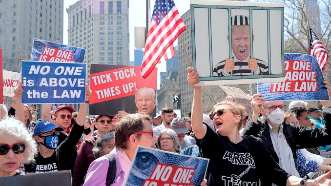 20230406_TrumpDerangement-scaled.jpg