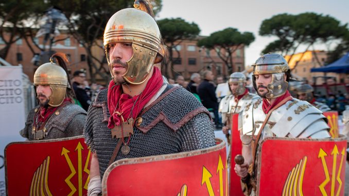 Roman-Empire-reenactment.jpg