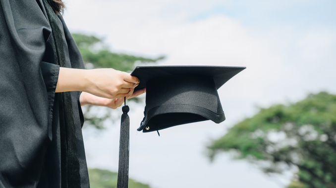 Grad-Cap-Thumbnail.png