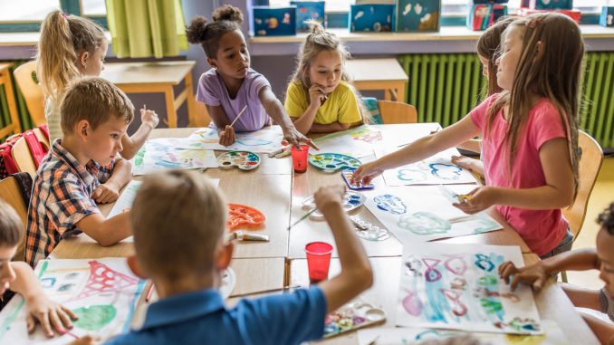 20231220_KidsArtClass-scaled.jpg