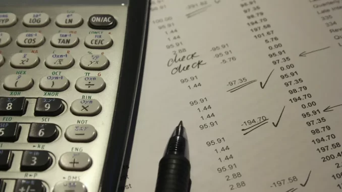 accounting-761599_1280.jpg