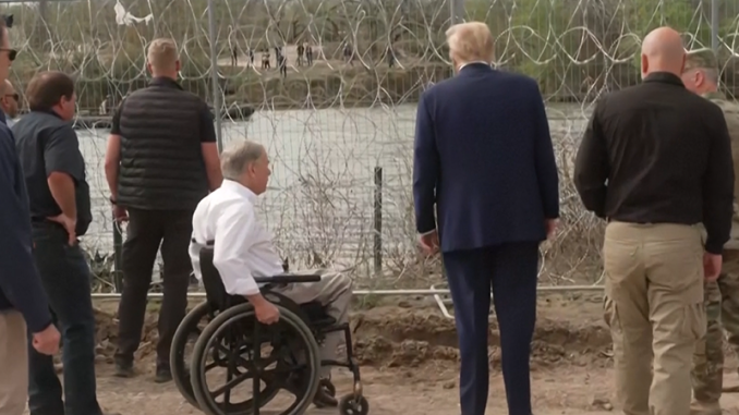 Trump-at-border-1.png