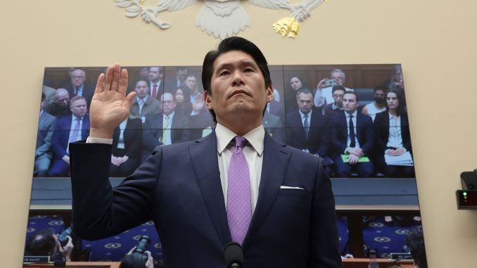 Hur-SwearingIN-scaled.jpg