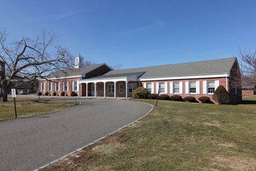 1738584354_Oysterponds-to-discuss-teacher-contract-negotiations-today-Dec.-10-2012-1.jpeg
